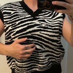 Oversized zebra sweater vest